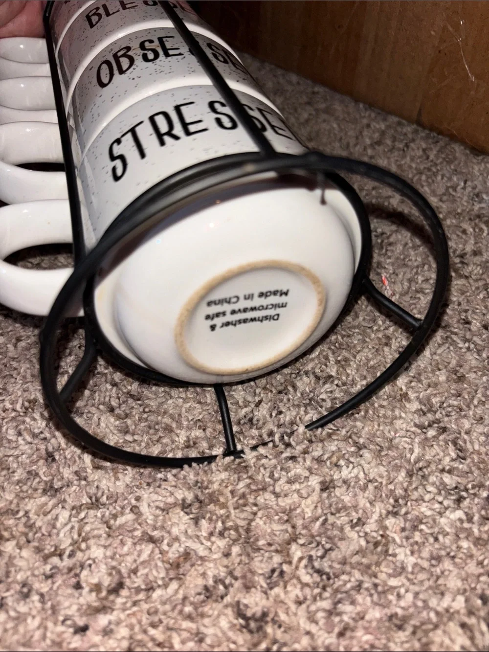 Set of 4 White Ceramic Espresso Mugs with Black Metal Holder